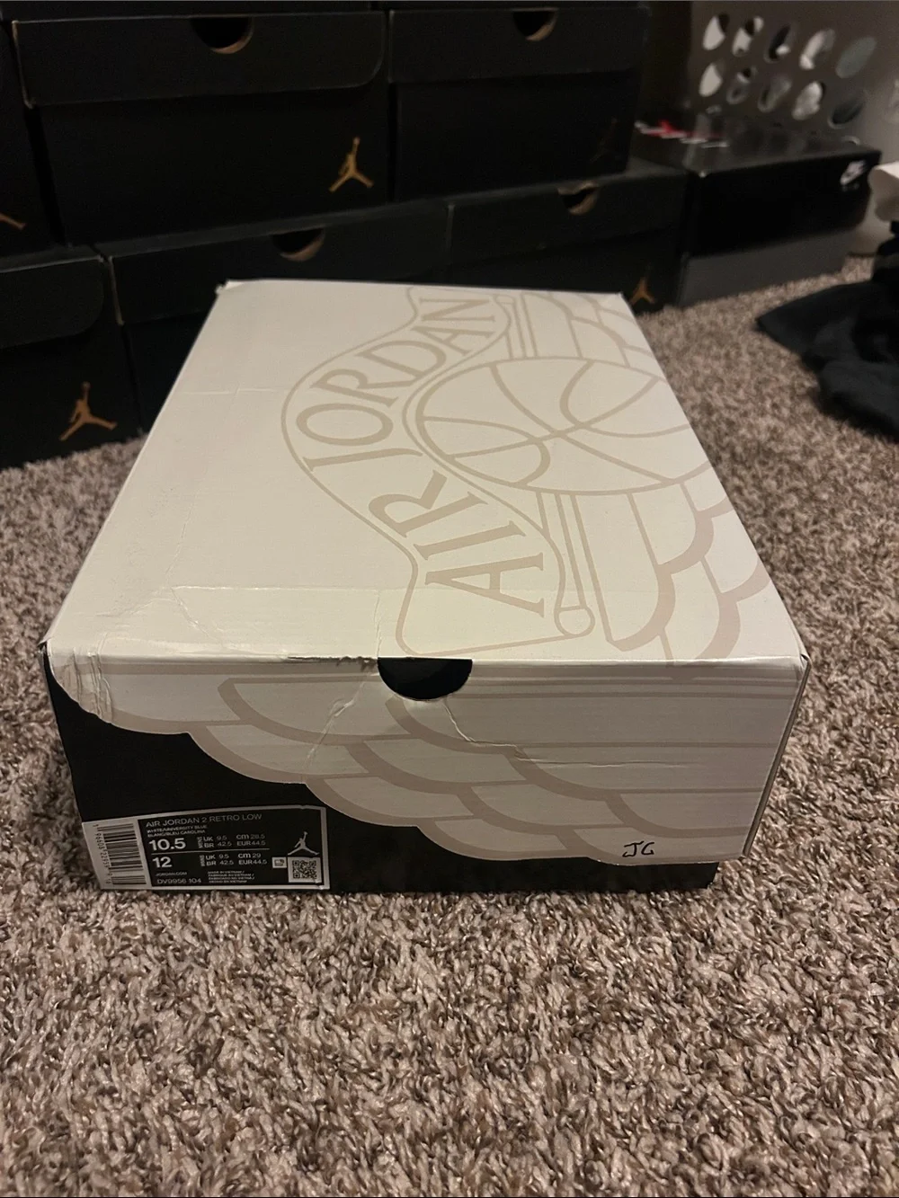 Empty jordan 2 retro shoe box size 10.5